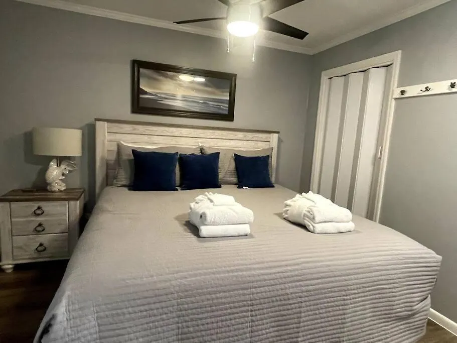 Apartment Beachin It!-oceanview Updated 2024, King Bed Bikes *