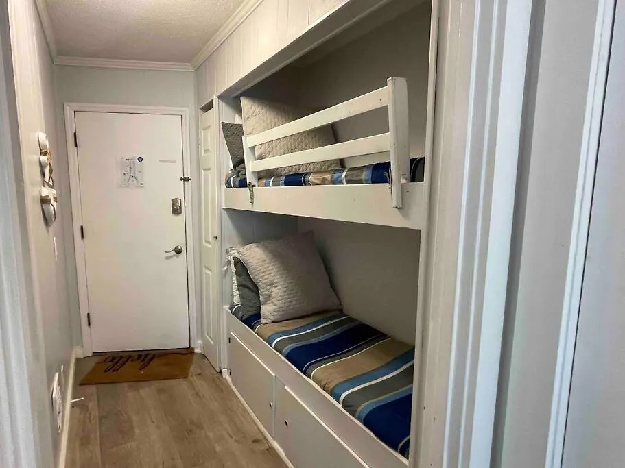 Apartment Salty Sand-close To The Pool, Steps To The Beach! *