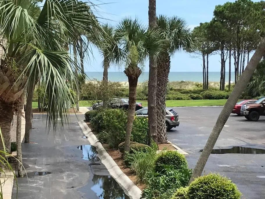 Salty Sand-close To The Pool, Steps To The Beach! Apartment Hilton Head Island