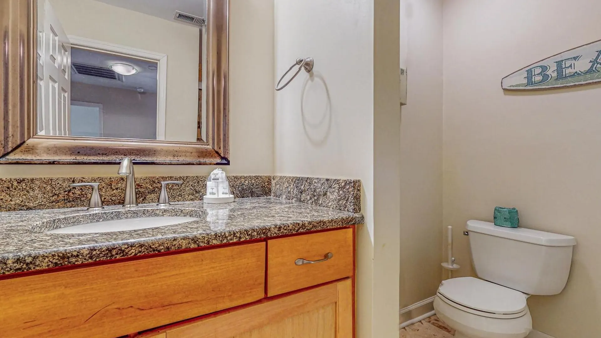 Apartment Beachwalk 135 *
