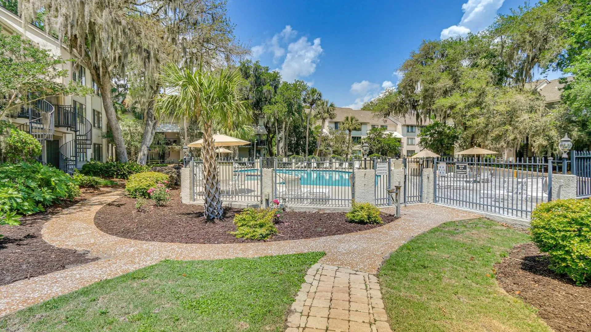 Bright Less Than 1 Mi To Beach! Villa Hilton Head Island
