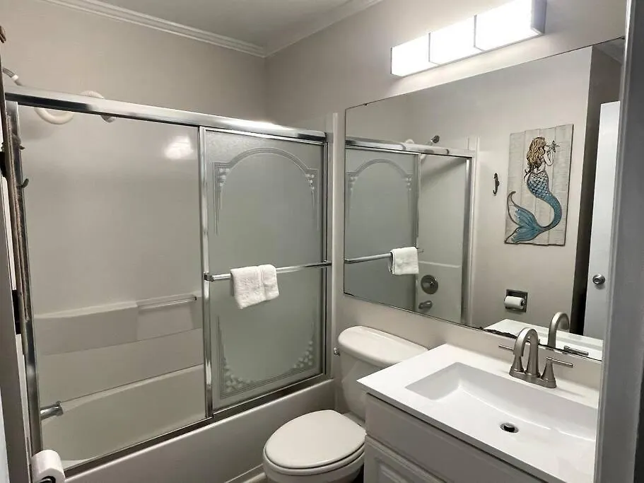 Coastal Nest - Oceanviews! Near Coligny *