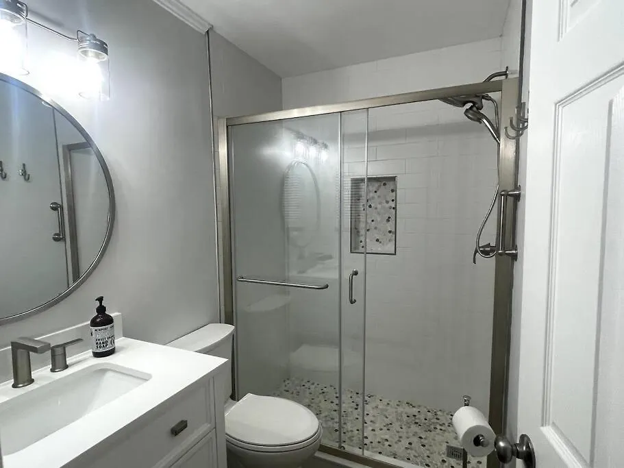 Sandy Feet Retreat-new Shower-steps To The Ocean Hilton Head Island