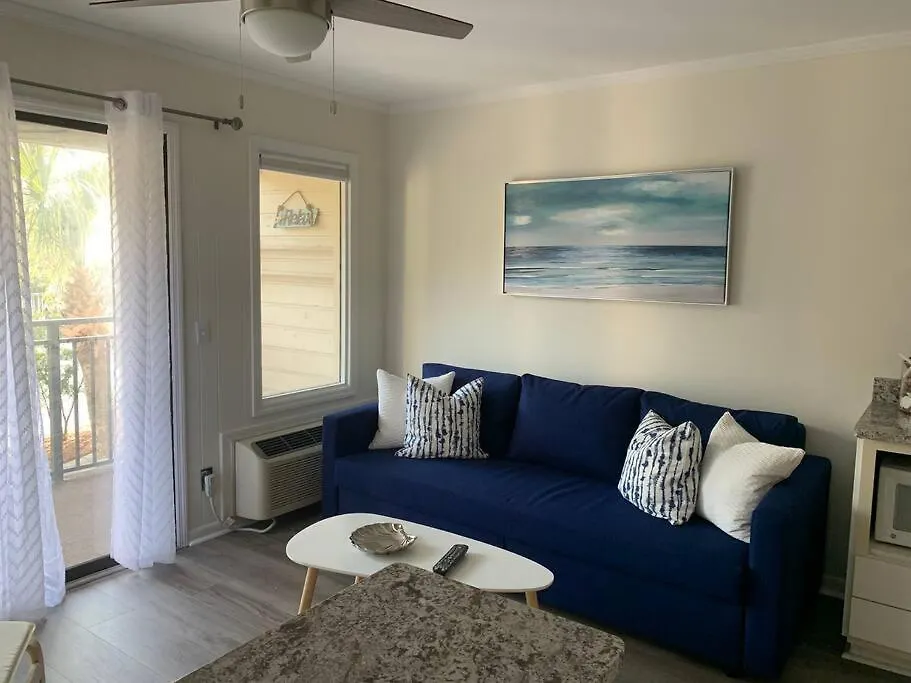 Apartment Shore To Please! Elegant Couples Retreat With Bikes Hilton Head Island