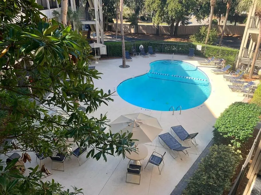 Shore To Please! Elegant Couples Retreat With Bikes Apartment Hilton Head Island