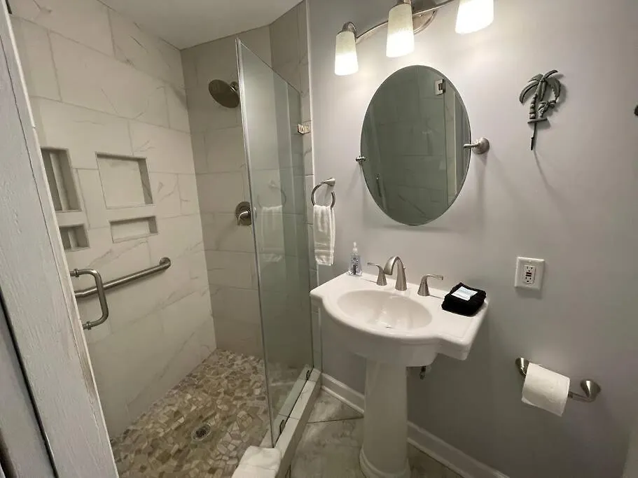 Bliss 2 Bedroom Oceanview Free Bikes/chairs! * Hilton Head Island
