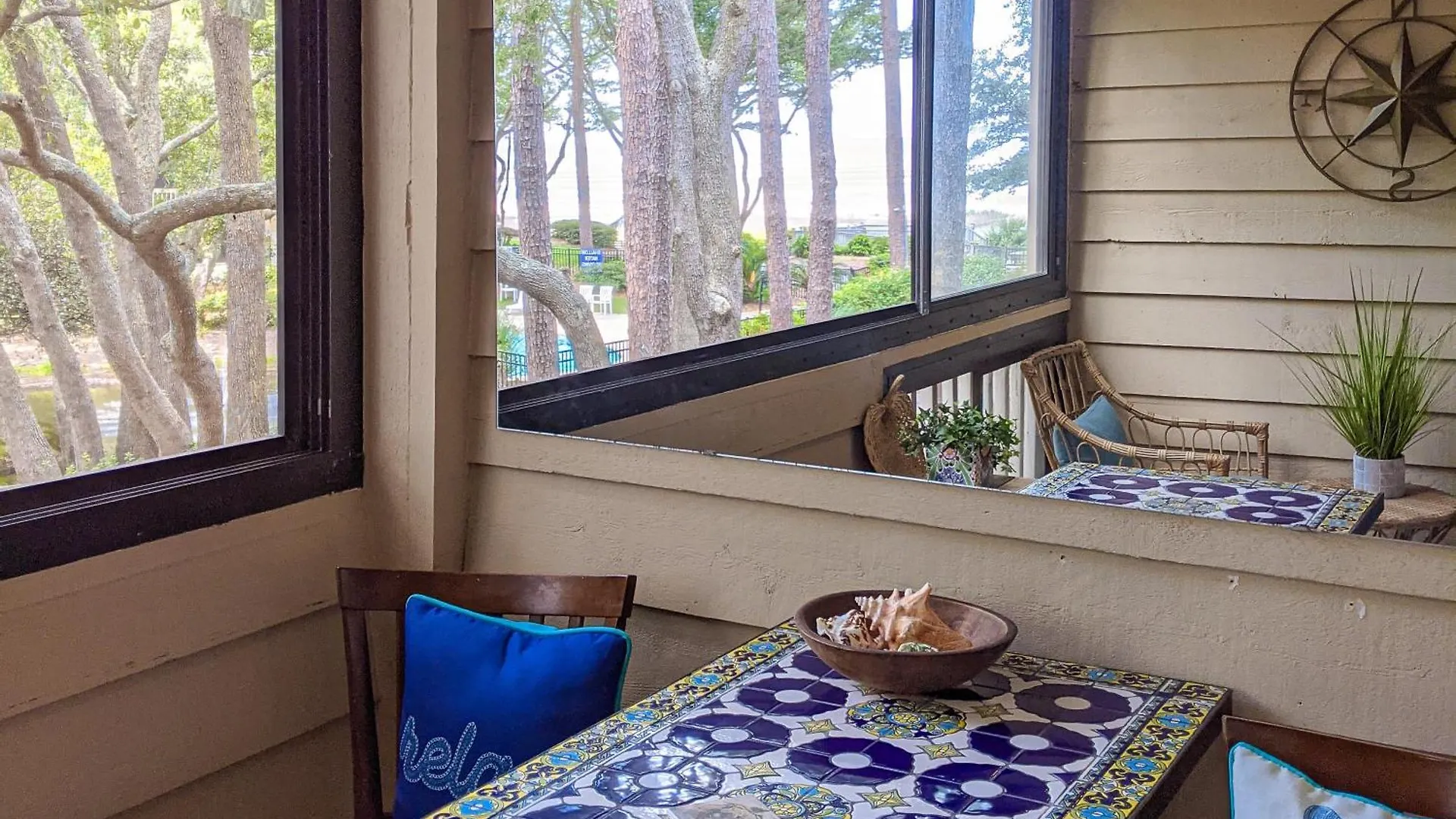 Apartment On Port Royal Sound Iii