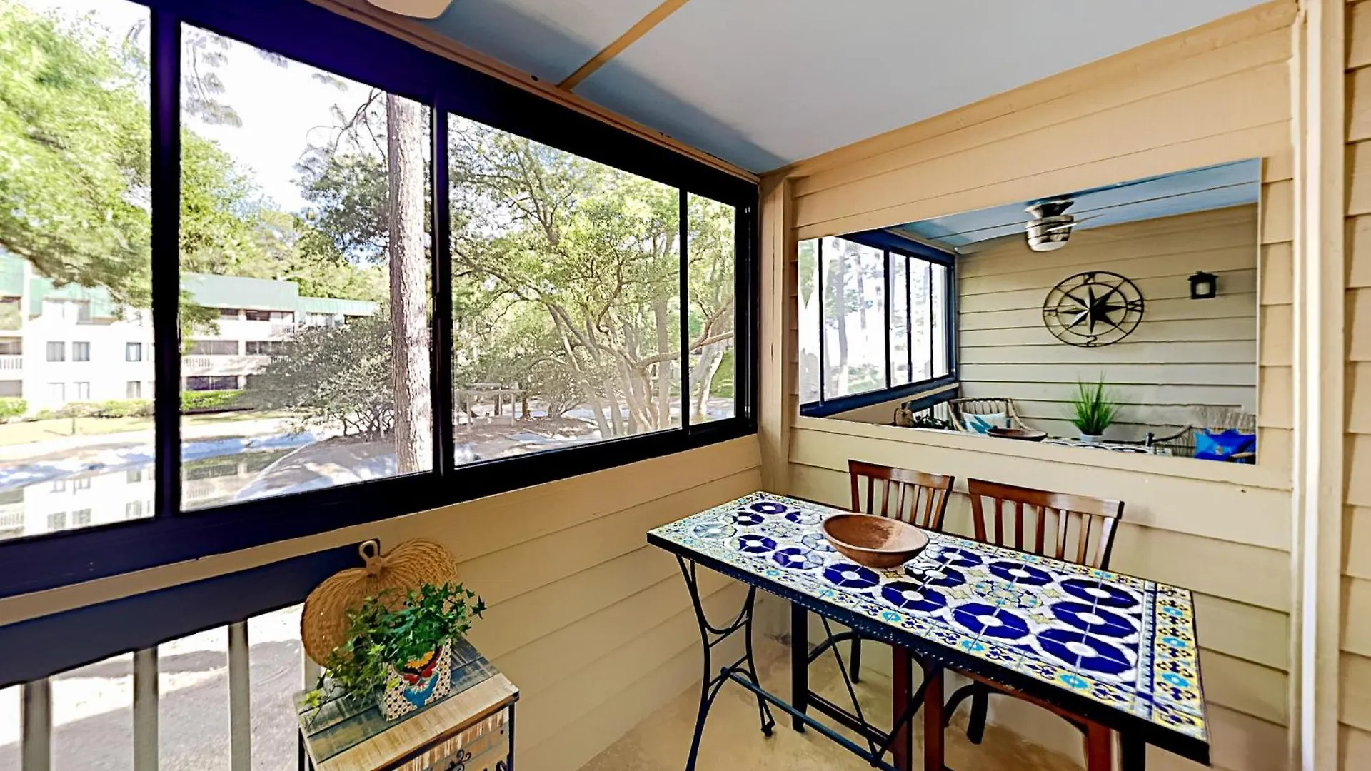 On Port Royal Sound Iii Apartment