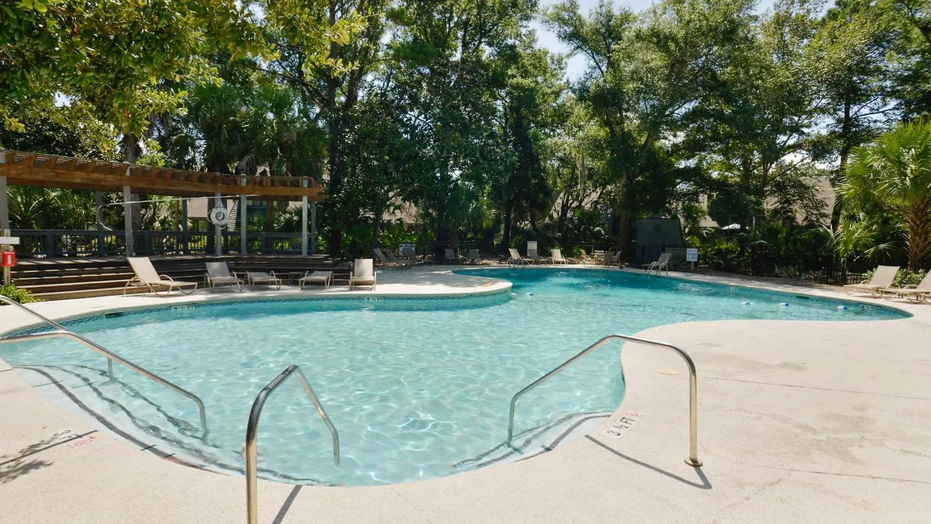 Apartment Turnberry Village *