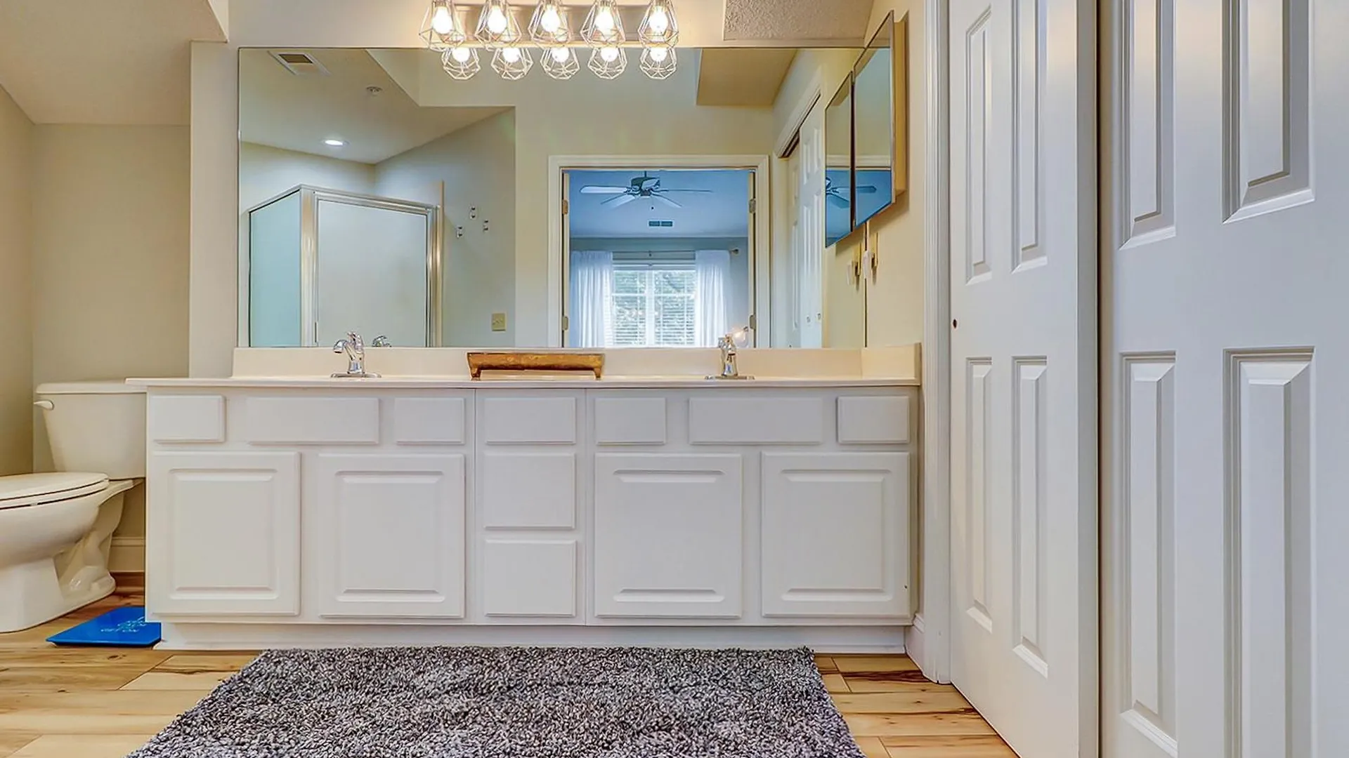 Crown Reef Apartment