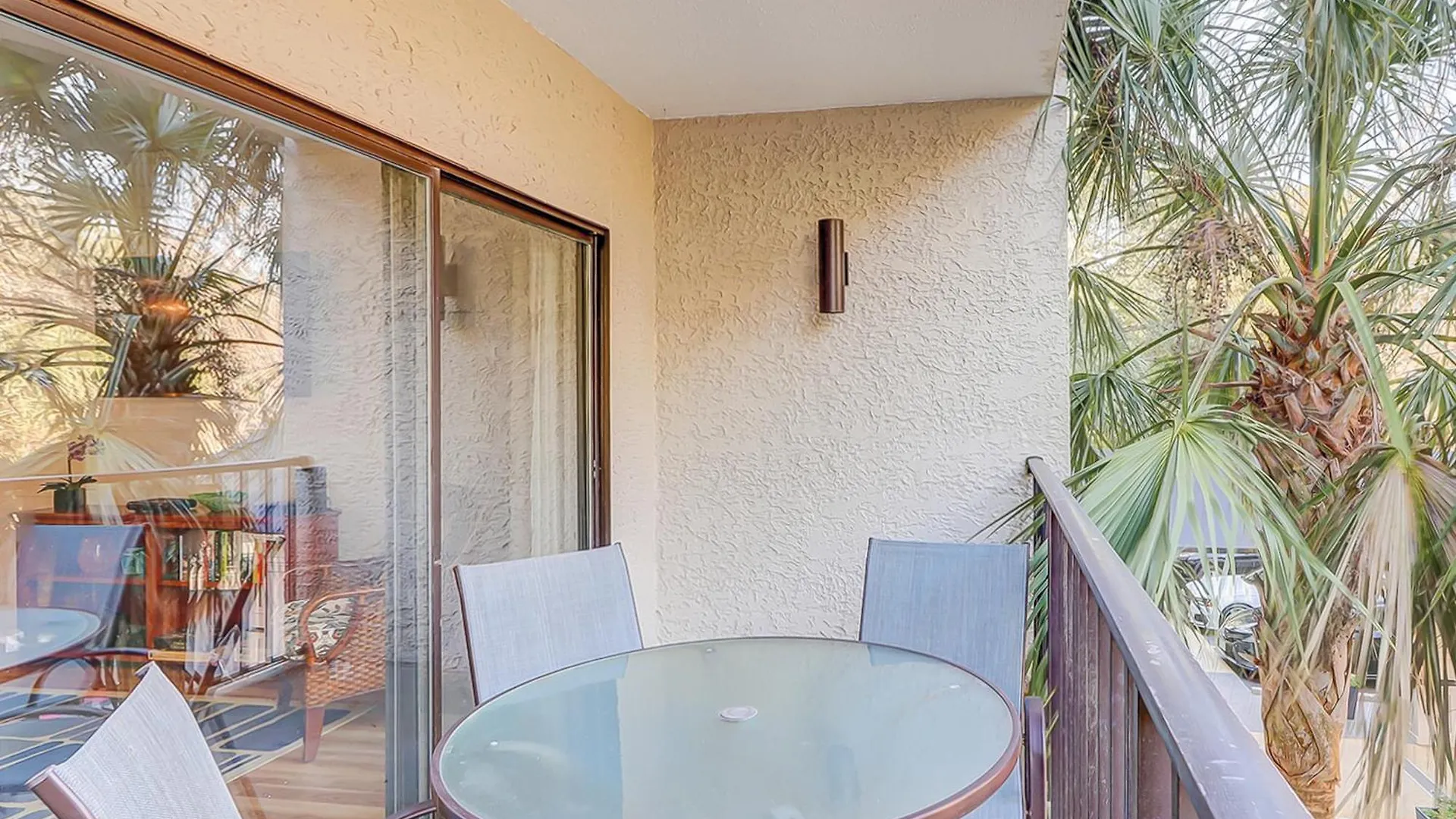 Village House Apartment *