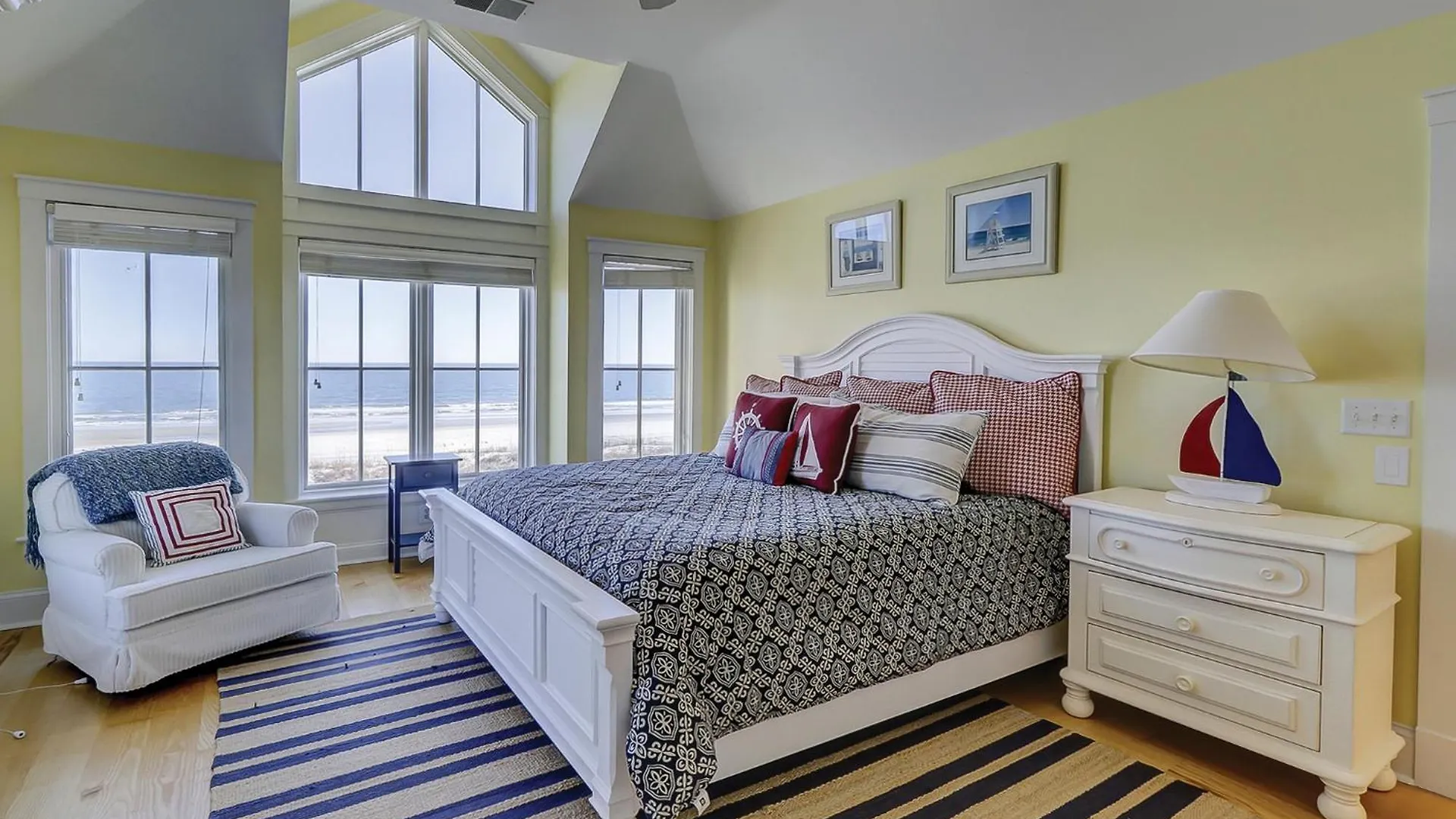 Holiday home 111 Dune Ln 6 Bedroom Oceanfront Forest *