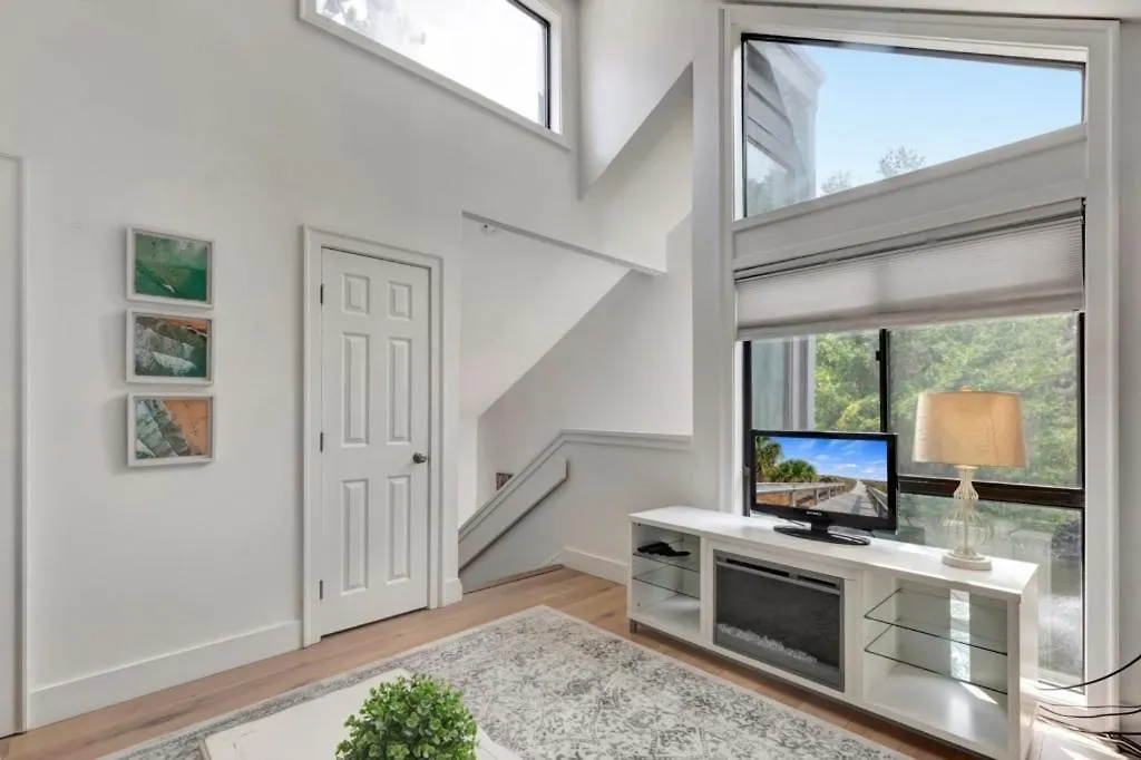 Apartment Turtles And Tails Pd Turnberry Village *