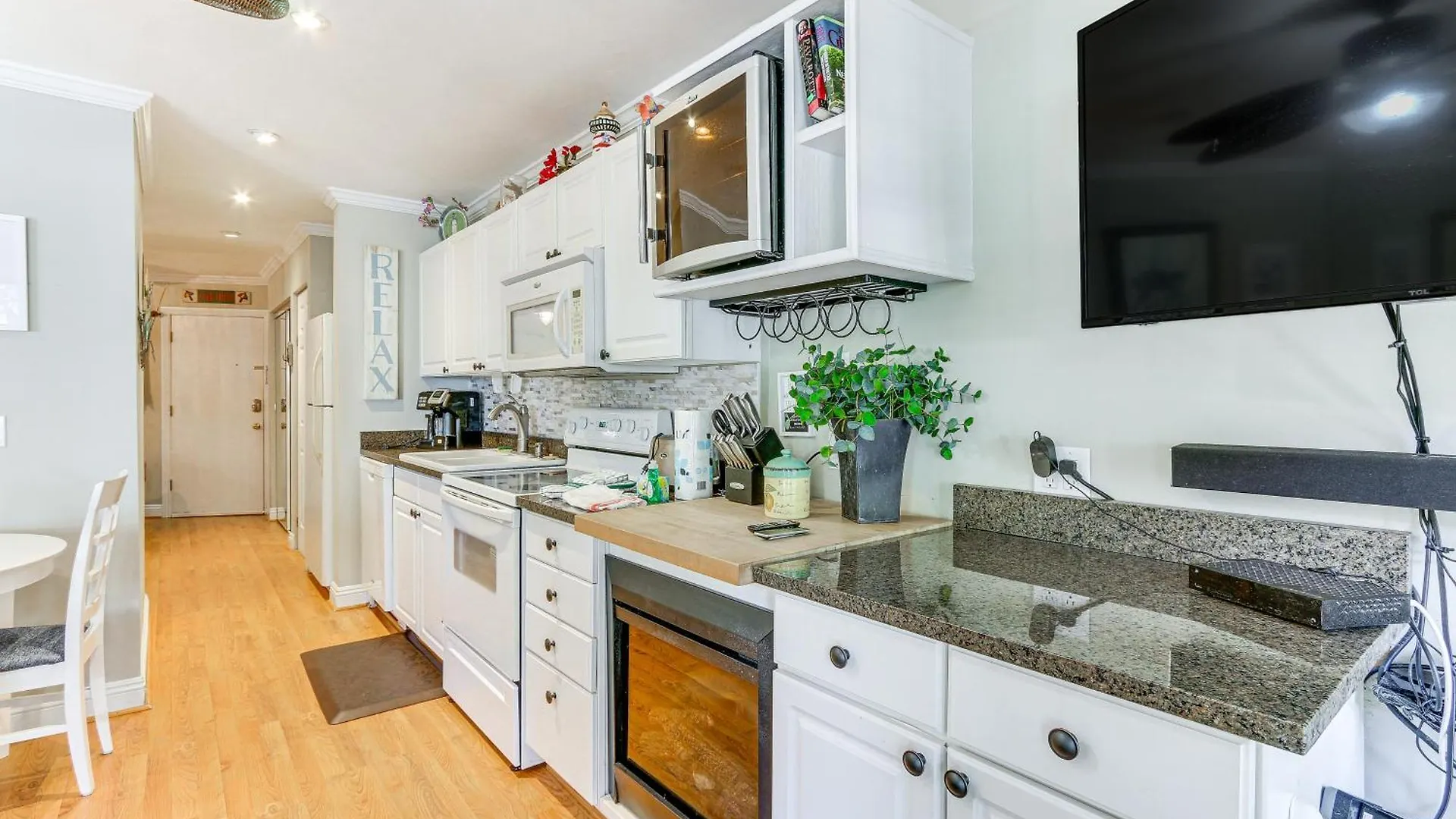 Apartment Hilton Head Gem Walk To Coligny Plaza And Beach! *