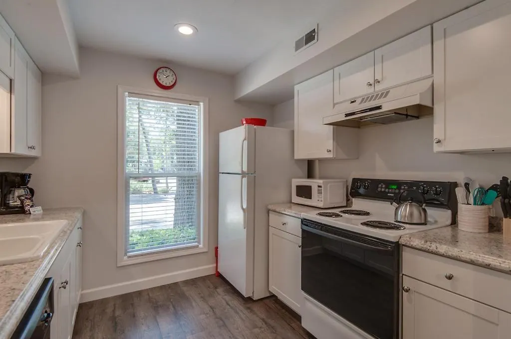 Golf Views, Shipyard, Private Deck * Hilton Head Island