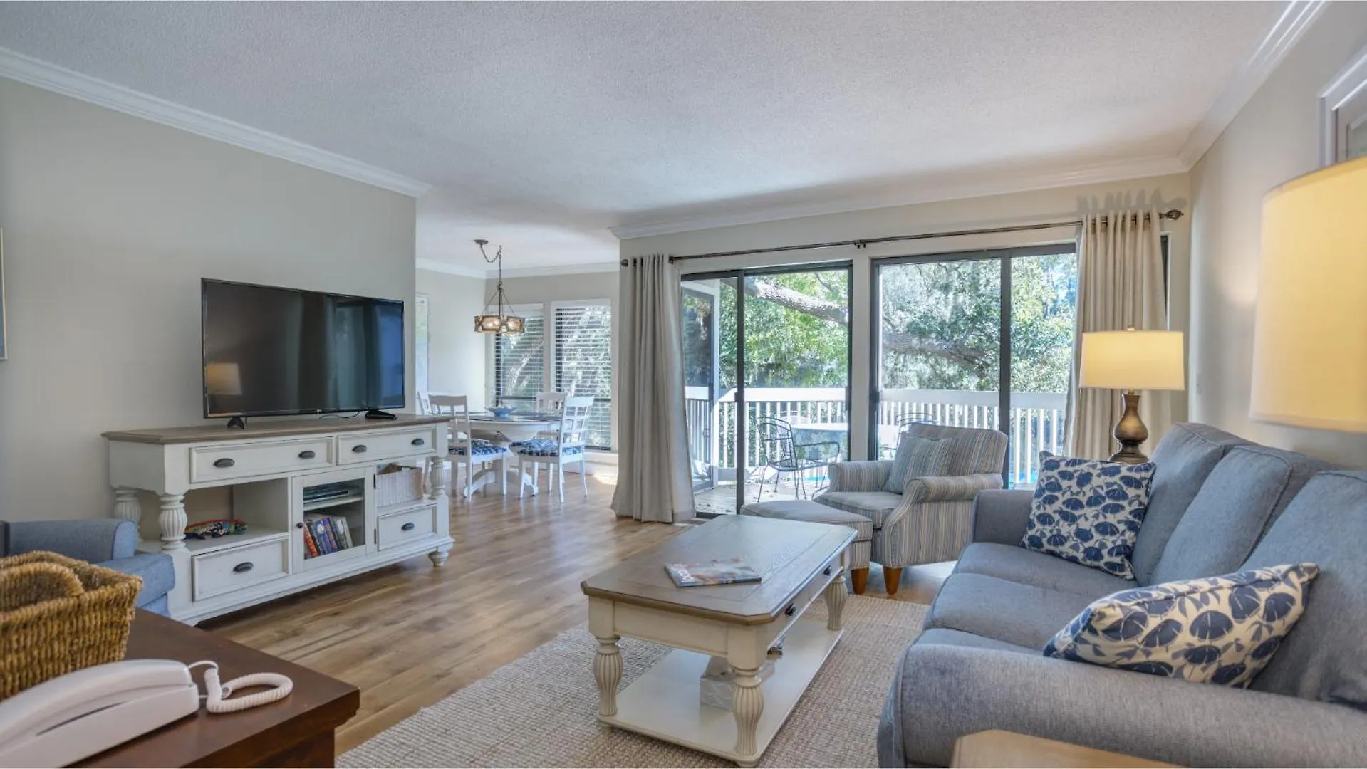 Pool Views, Harbour Town, Private Deck