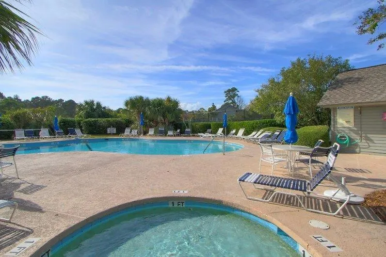 Golf Views, Private Deck, Kitchen Villa Hilton Head Island