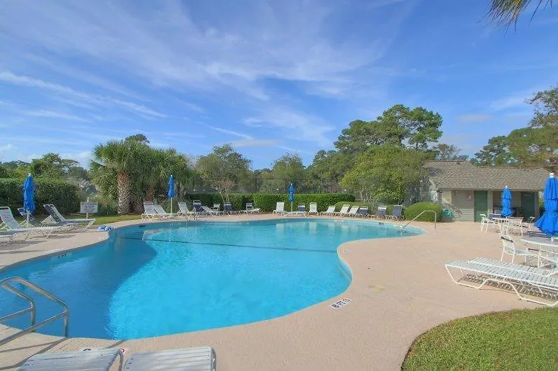 Golf Views, Private Deck, Kitchen * Hilton Head Island