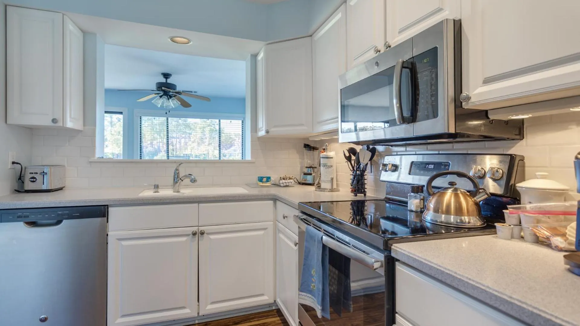 Villa Golf Views, Private Deck, Kitchen