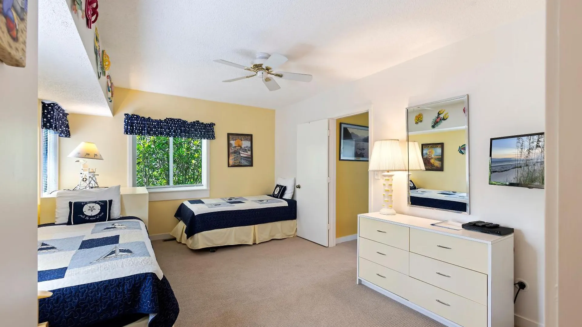 Sea Pines Plantation Club 3 Bedroom Near & Golf Spectacular Views & Location *