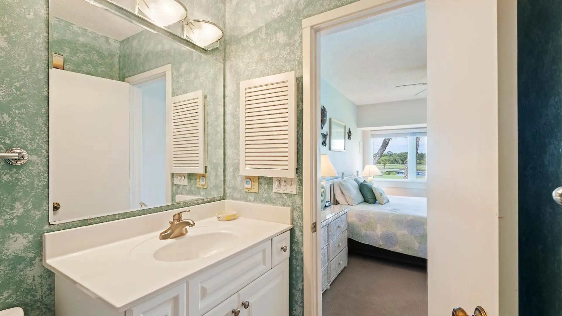 Sea Pines Plantation Club 3 Bedroom Near & Golf Spectacular Views & Location Holiday home *
