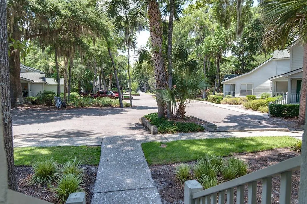 Villa Golf Views, Shipyard, Private Deck Hilton Head Island