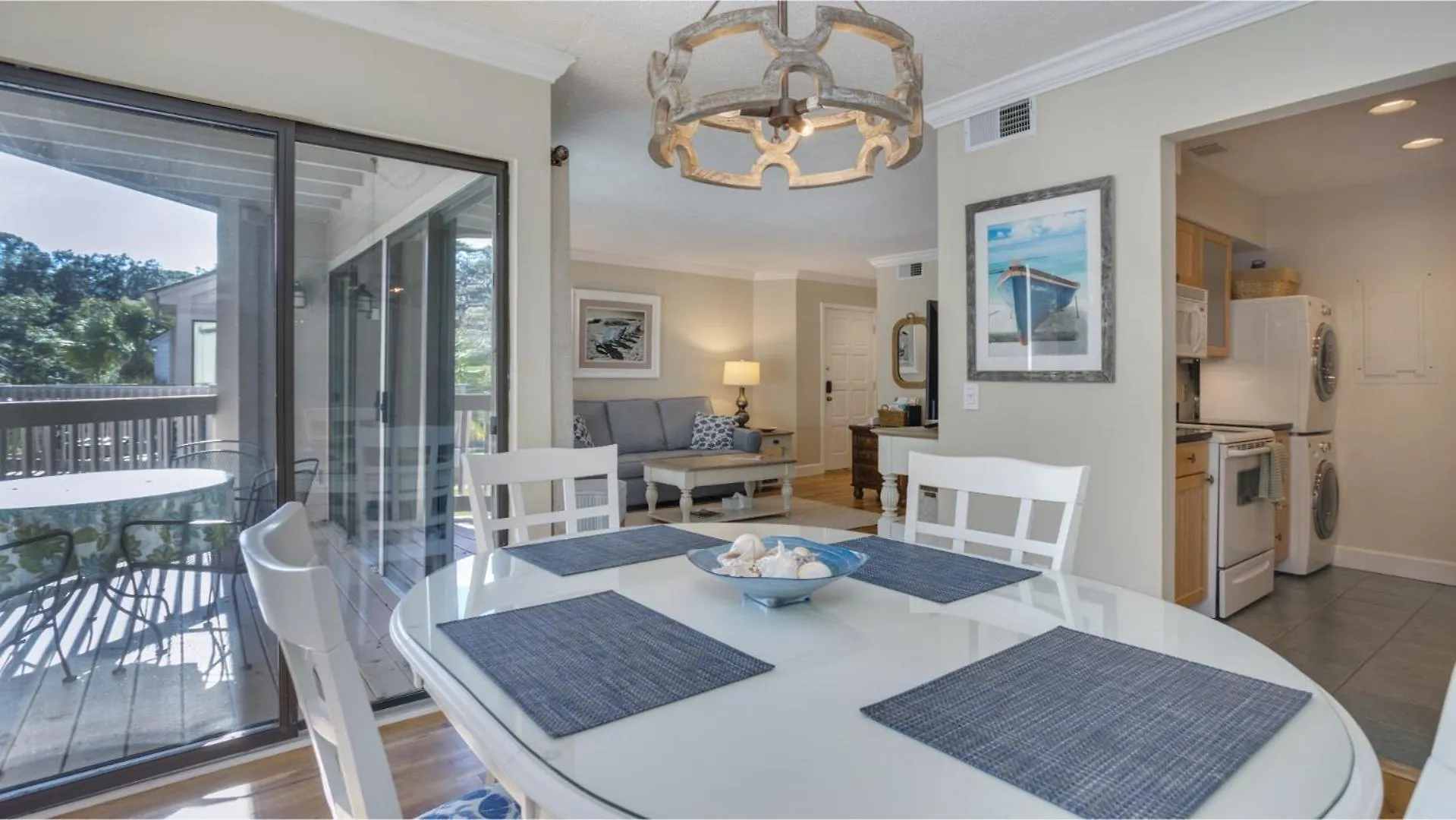 Villa Pool Views, Harbour Town, Private Deck