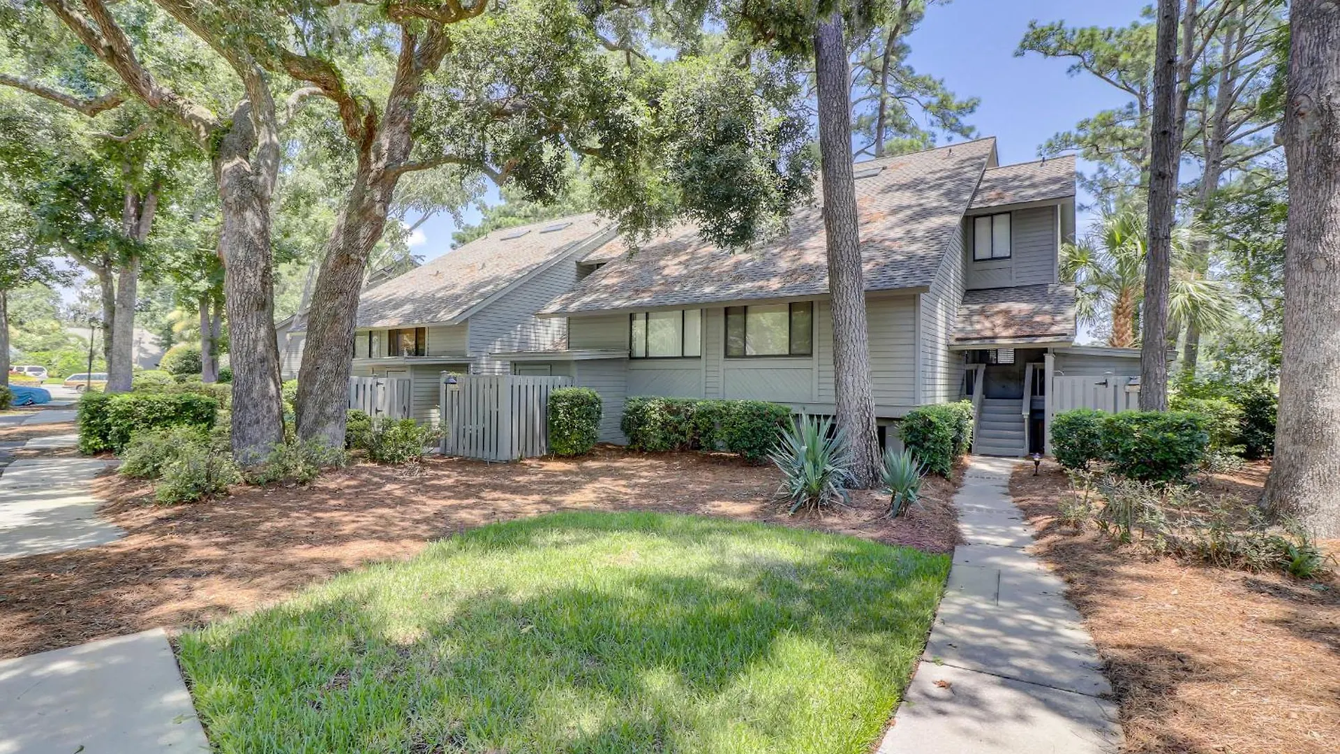 Villa Golf Views, Grill, Hilton Head Island