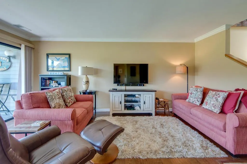 Golf Views, Walk In Shower, Private Deck *