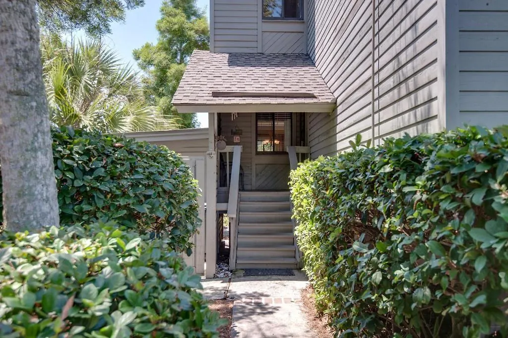 Golf Views, Walk In Shower, Private Deck Hilton Head Island