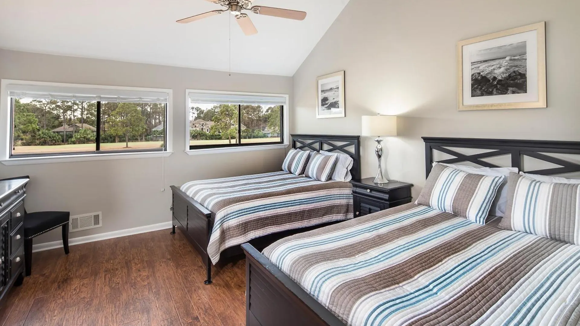 Villa Golf Views, Walk In Shower, Private Deck