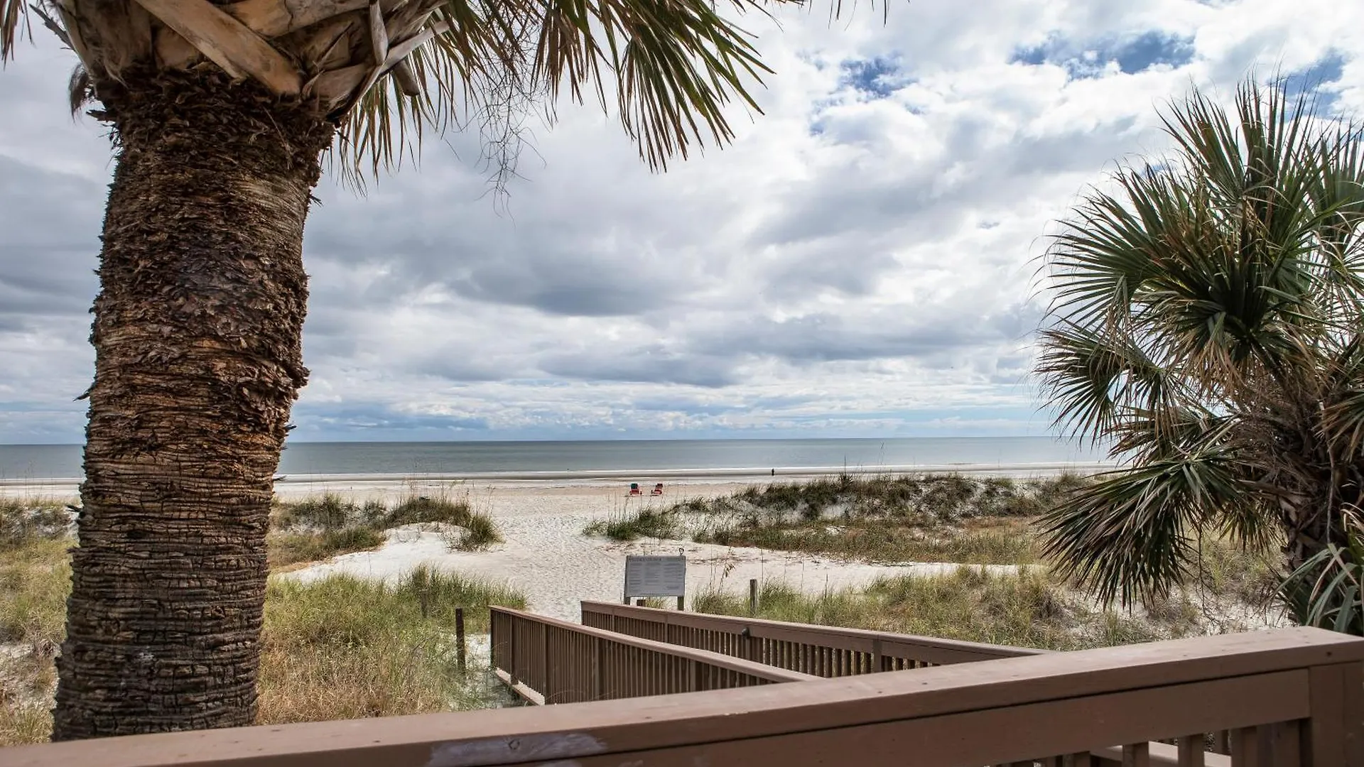 Golf Views, Walk In Shower, Private Deck * Hilton Head Island