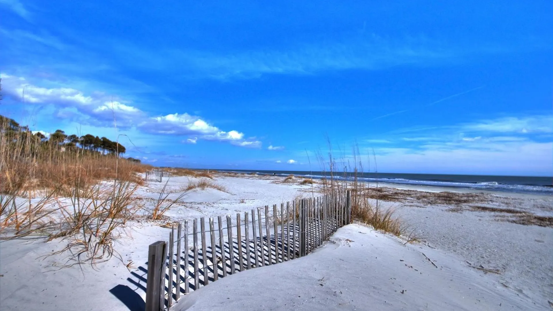 Golf Views, Walk In Shower, Private Deck Villa Hilton Head Island
