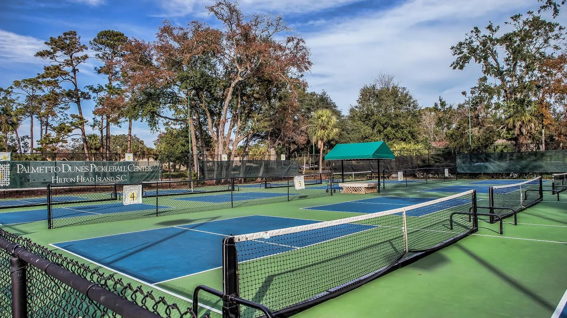 Villa Golf Views, Walk In Shower, Private Deck Hilton Head Island