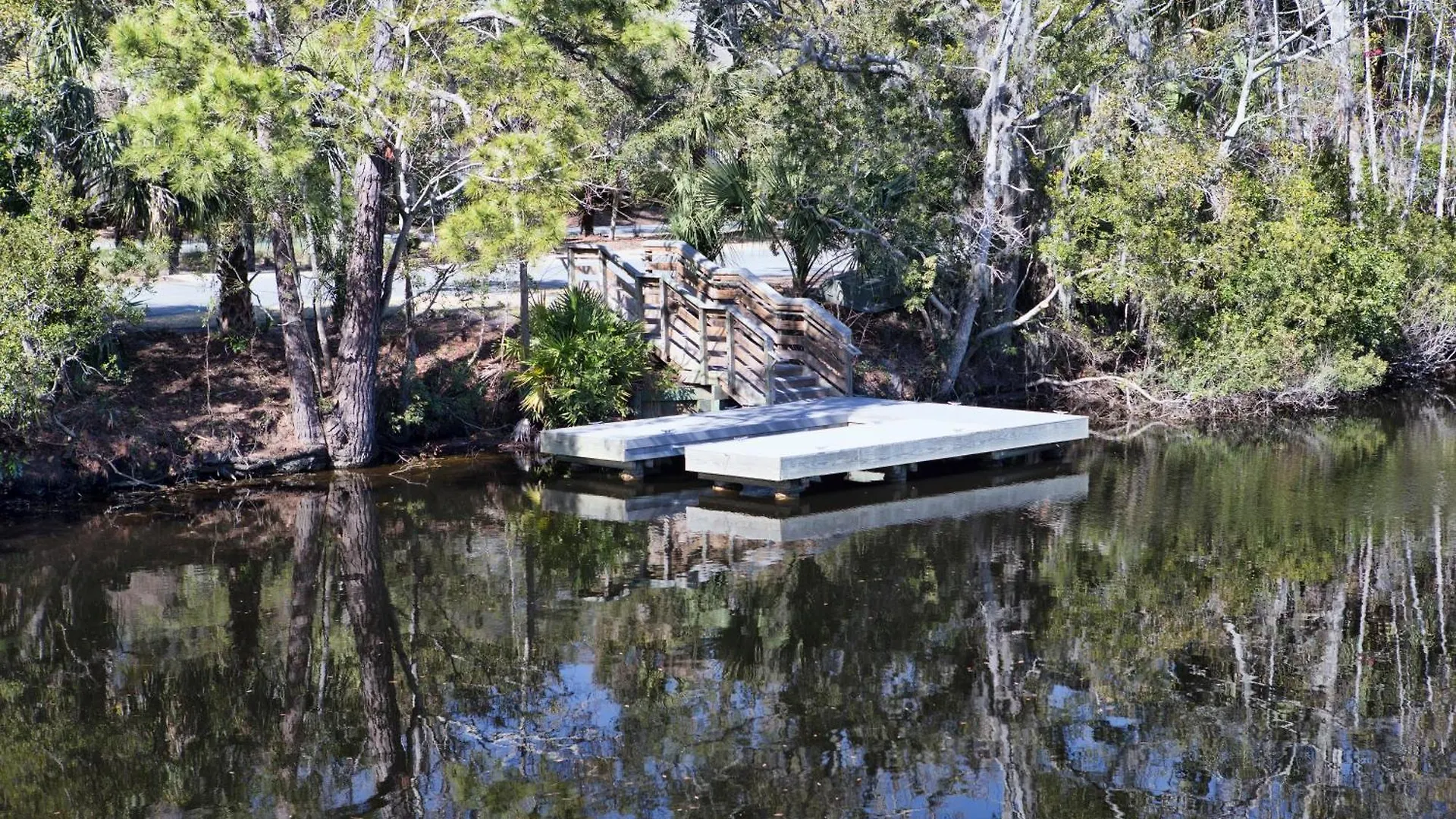 Golf Views, Walk In Shower, Private Deck Villa *