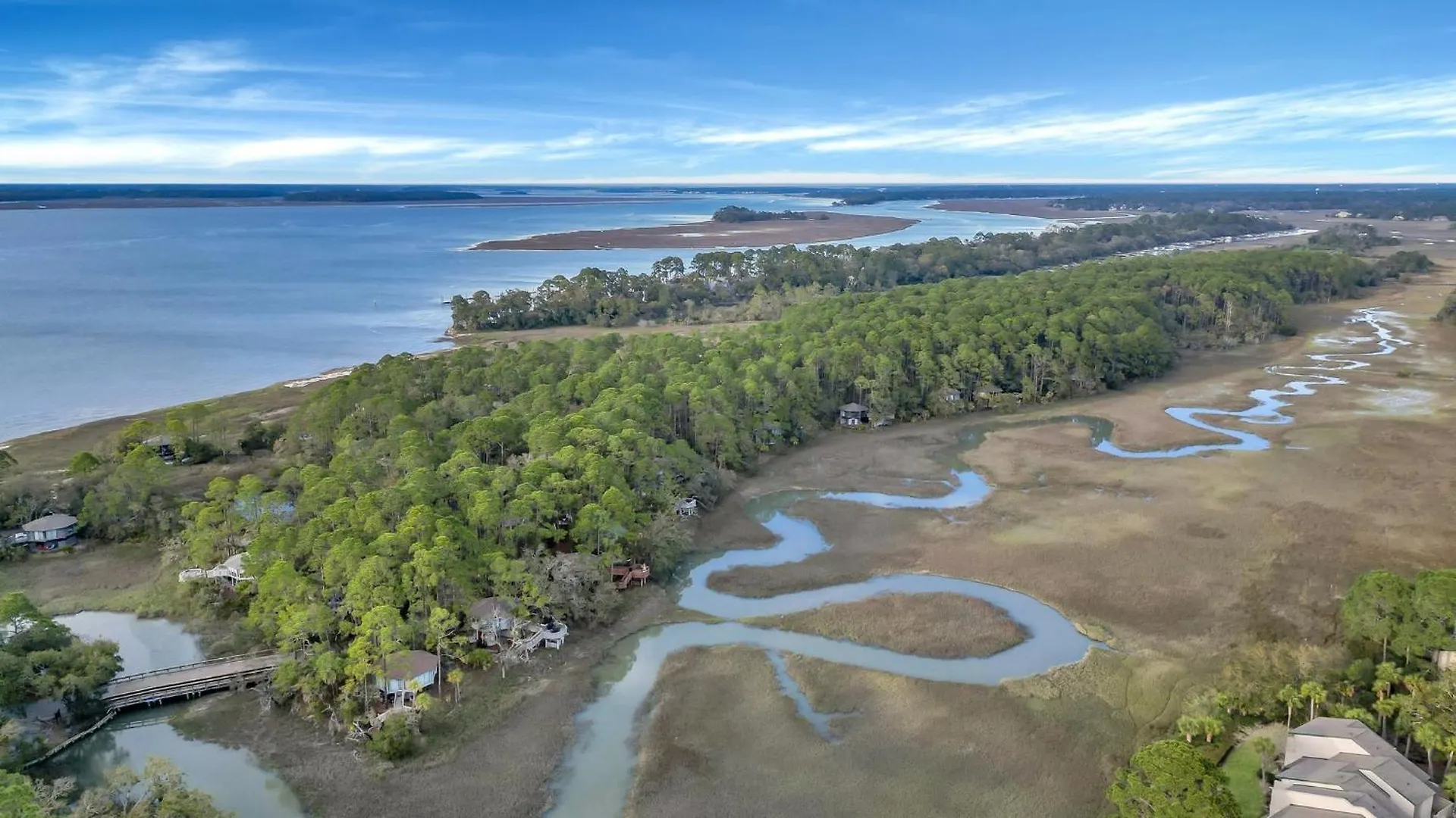 Holiday home Treehouse, Harbourtown, Sea Pines *