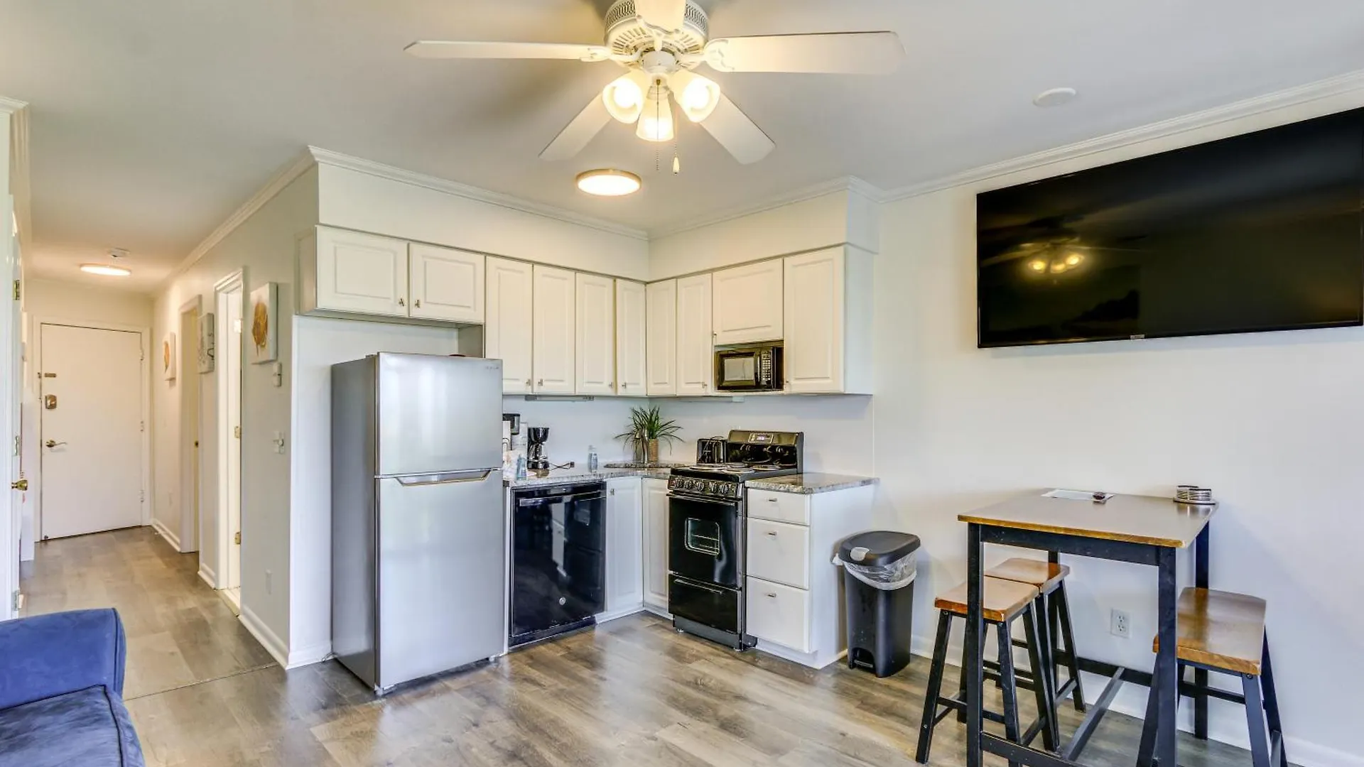 Apartment Hilton Head Covered Balcony And Private