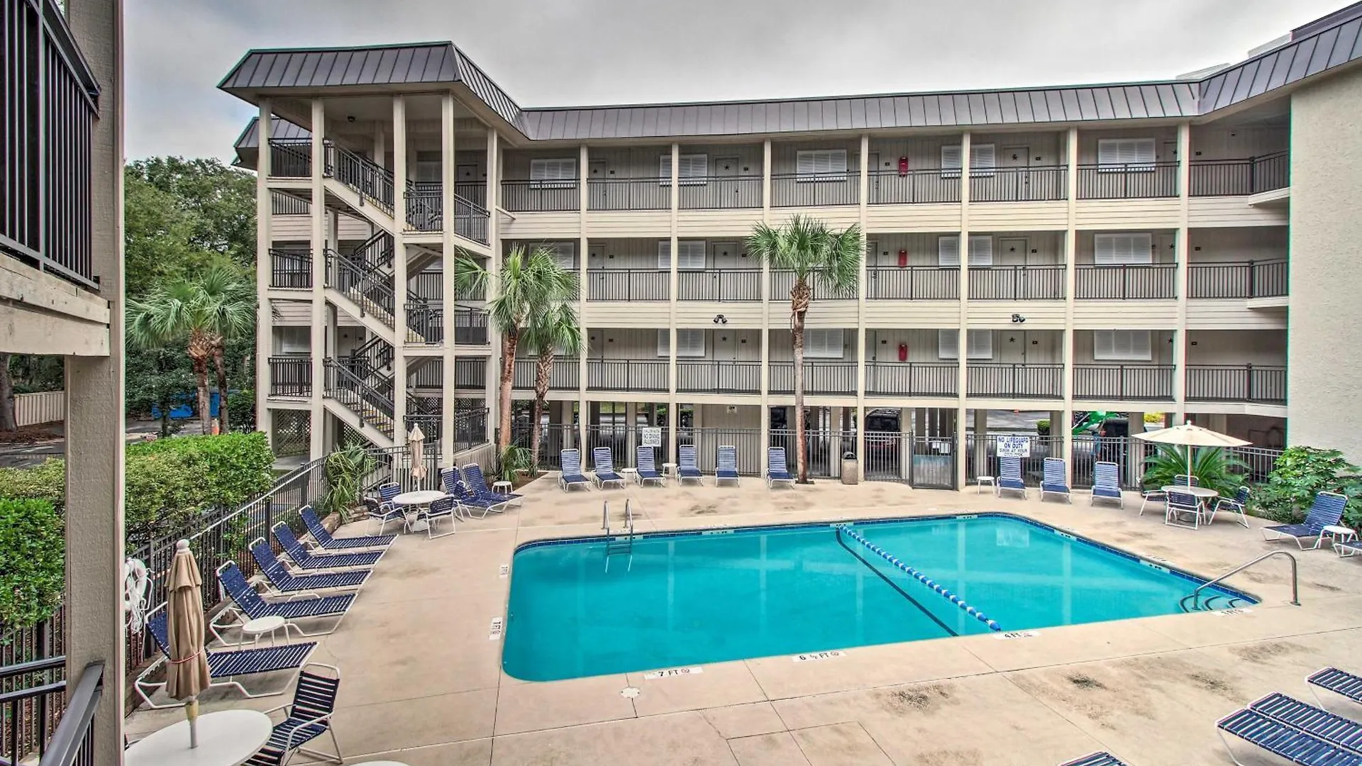 Apartment Hilton Head Covered Balcony And Private *