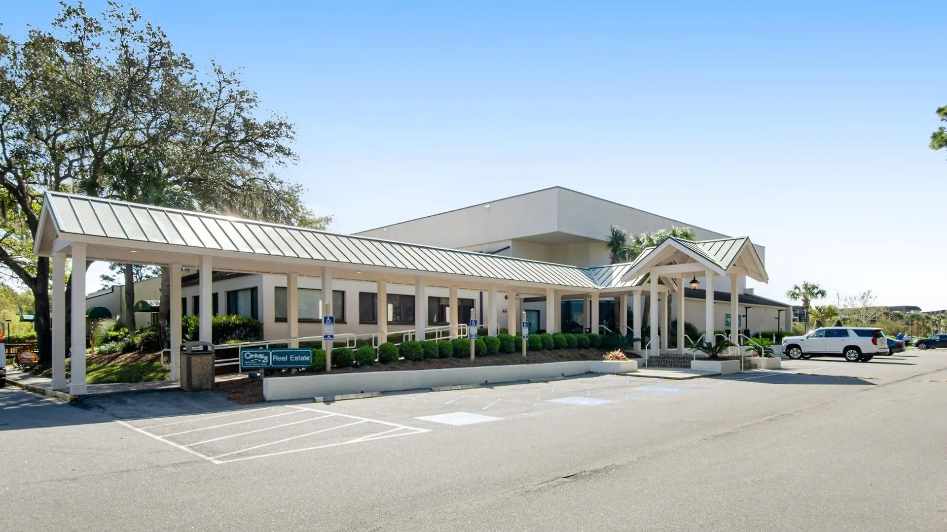 Hh & Tennis B127 * Hilton Head Island