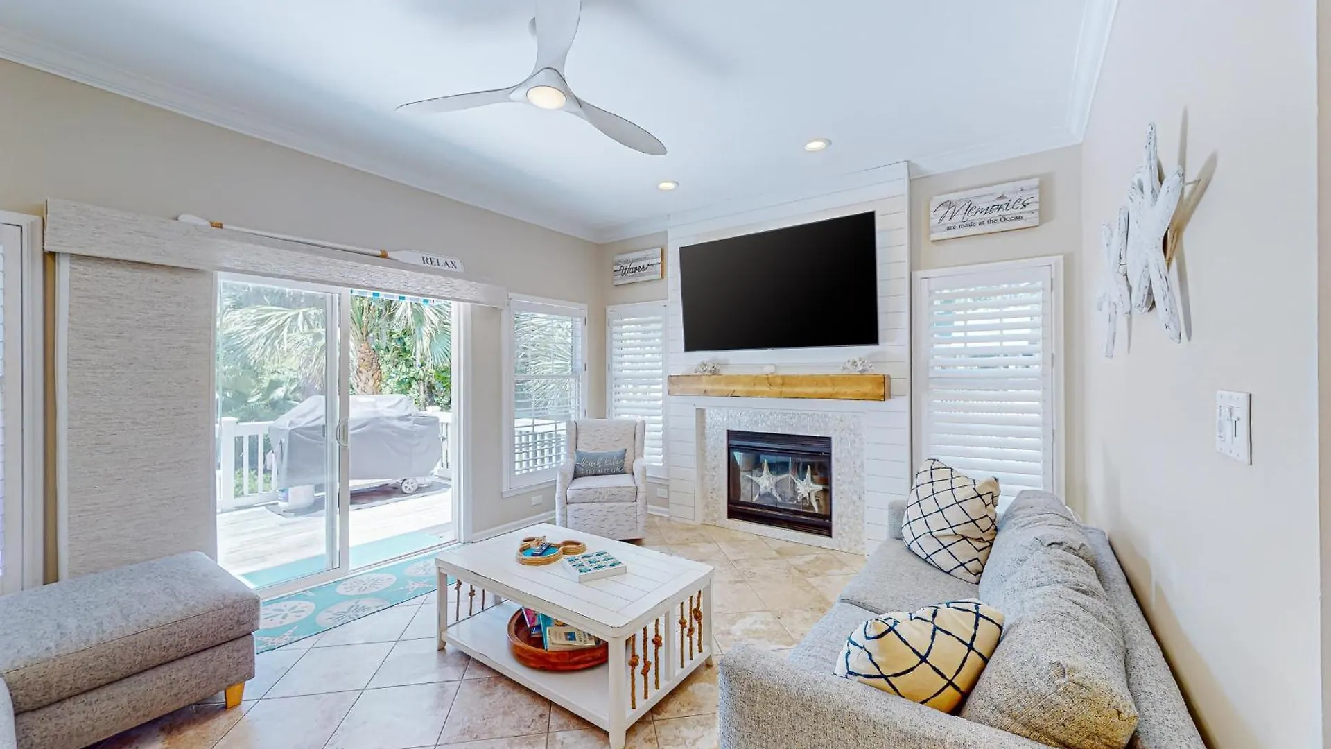 27 Lagoon Road Holiday home *