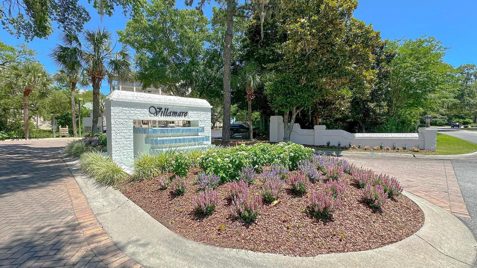 3229 Villamare Villa