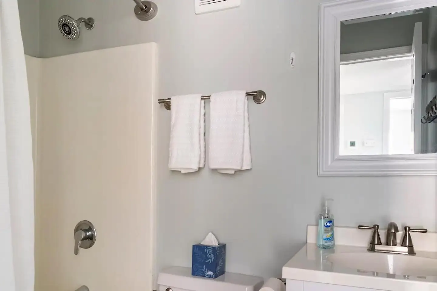 Apartment Dreamy Hhi Retreat With Pool, Gym