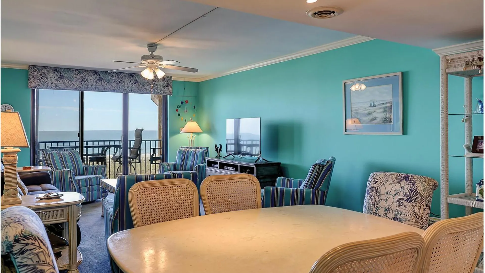 Island Club 2404