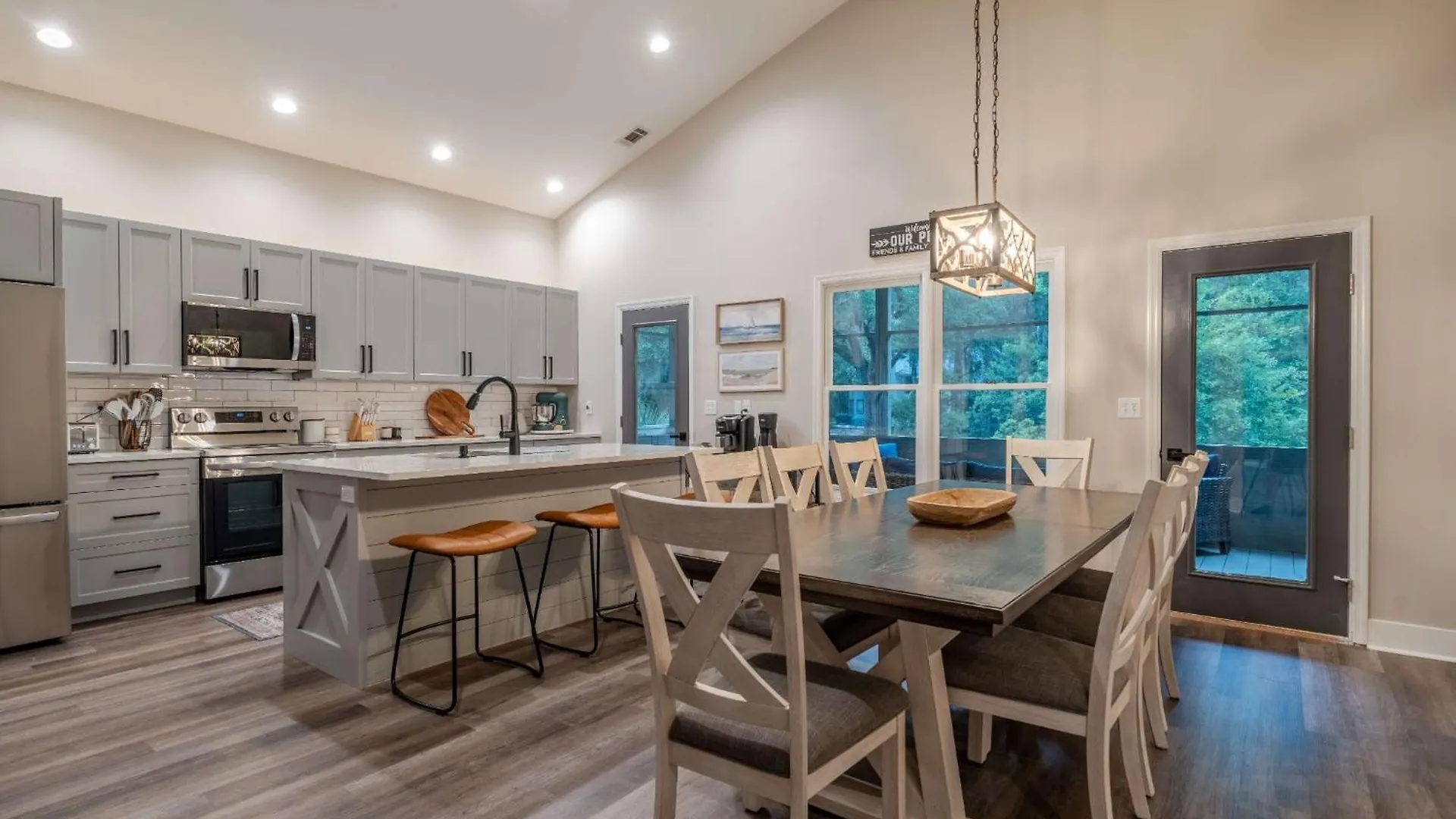 Forest Drive 51