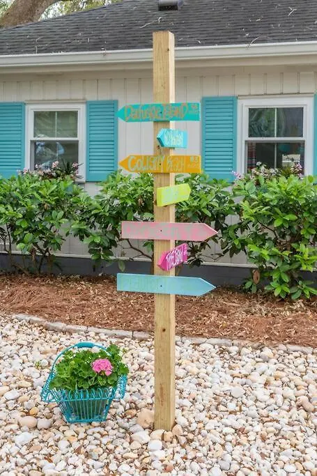 Holiday home Charming 3br 2 Bath With Hot Tub! Hilton Head Island