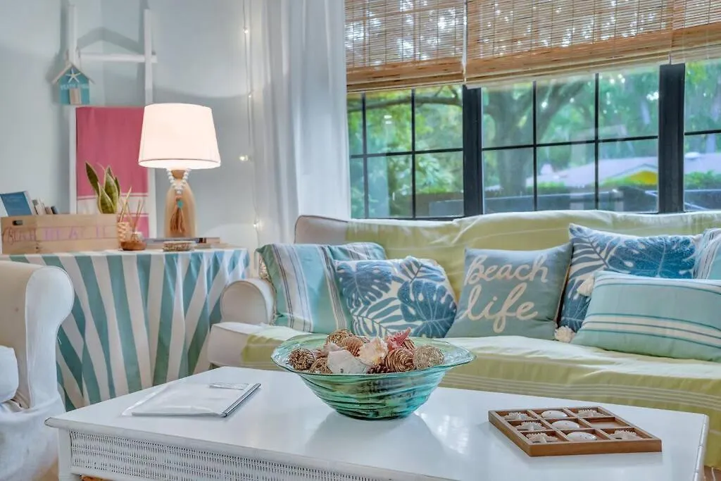Charming 3br 2 Bath With Hot Tub! * Hilton Head Island
