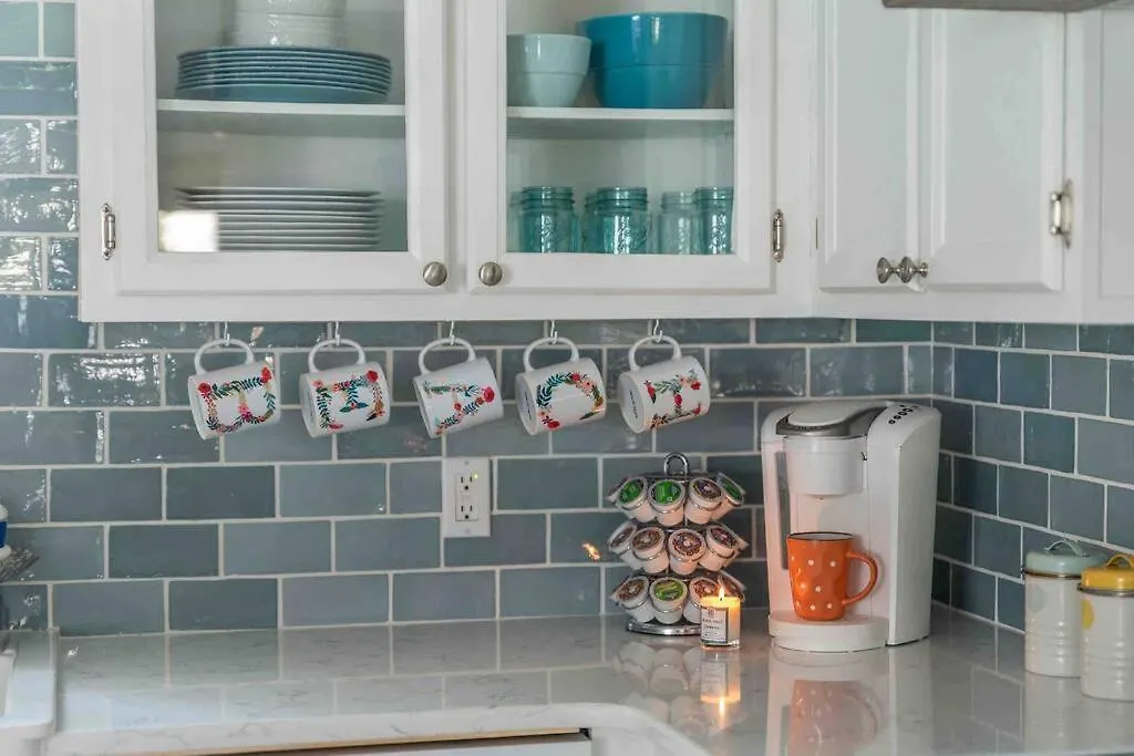 Charming 3br 2 Bath With Hot Tub! Holiday home Hilton Head Island