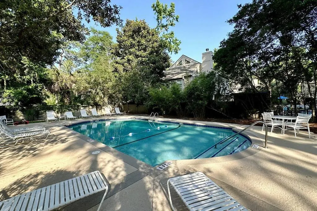 Cozy 1bd, 5 Mins Walk To The Beach, No Stairs! * Hilton Head Island