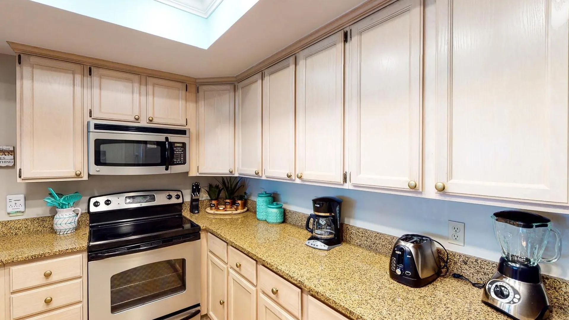 Windsor Place Apartment *