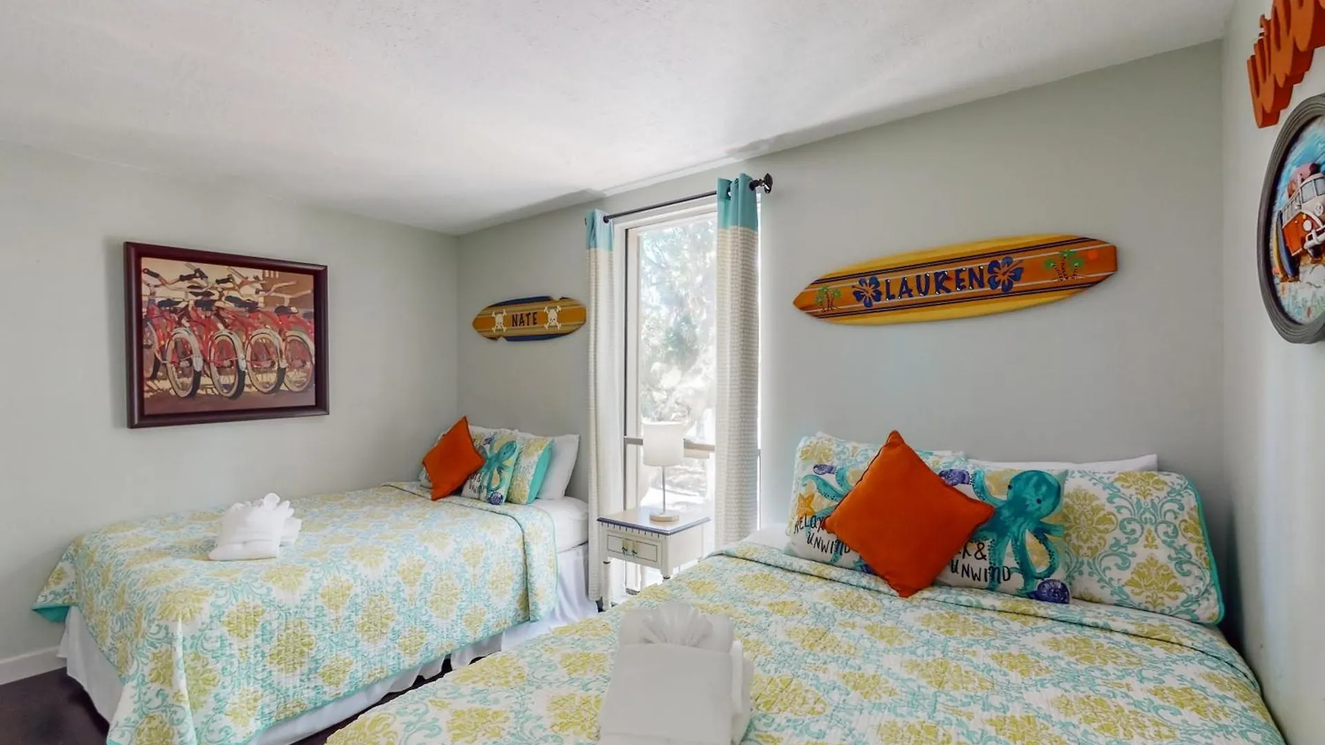 Apartment Seascape 3032